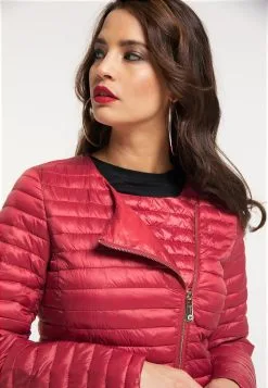 Faina Winterjas - Rot -Outlet Faina Winkel 26ba2b7184b448a9a41a5d46fad306cf