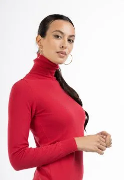 Faina Pullover Minya - Trui - Rot -Outlet Faina Winkel 2872607f3c8046e3a6b4107179568b12