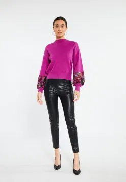 Faina Fijngebreide Truien Trui Dames Fuchsia -Outlet Faina Winkel 597a57507ab593b2e8651d9565c8125f 1