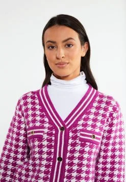 Faina Koosh - Vest - Fuchsia -Outlet Faina Winkel 6beb8273ab574c6da5fad959247fe988