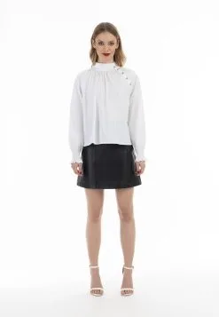 Faina Overhemden Blouse Dames Wit -Outlet Faina Winkel 71808bb52abd2c8c667ba3d90b2028e2