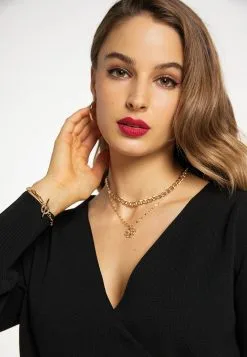 Faina Nascita - Trui - Schwarz -Outlet Faina Winkel 79ec3939583944a898336d0753e2d9f7