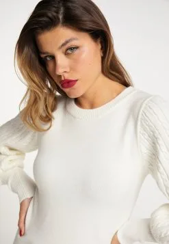 Faina Tuxe - Trui - Wollweiss -Outlet Faina Winkel 92284f0850dd4118a9721a38f42469ce