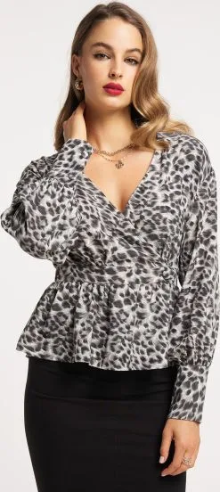 Faina Blouseshirts Blouse Dames Grijs -Outlet Faina Winkel a7a2067cf49e9eb16ab7c58cfc8ce7cb