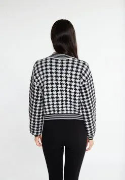 Faina Trui - Schwarz -Outlet Faina Winkel aeab6c09e0194f1eaaeadf503b2b7abf