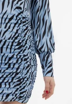 Faina Mini Jurken Jurk Dames Lichtblauw -Outlet Faina Winkel b136afb3a2189ee816fb278a0eb03dca