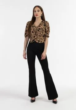 Faina Blouses Met Korte Mouw Blouse Dames Camel -Outlet Faina Winkel c2f57fe0b7802cbe9a07616b2c09235c