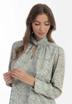 Faina Blouseshirts Blouse Dames Lichtgroen -Outlet Faina Winkel d366793659e28edff87c958cb8e034e0